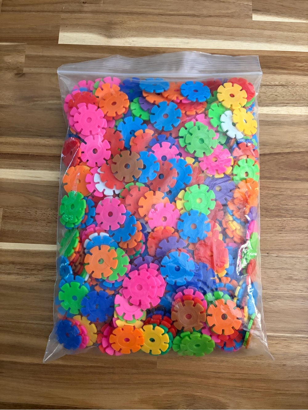 400+ interlocking building discs / Brain Flakes /  Picasso Tiles